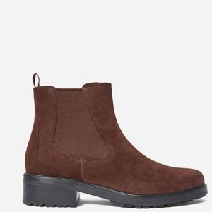 Everlane Modern Utility Chelsea Boot. NWOT. Size 8.5.